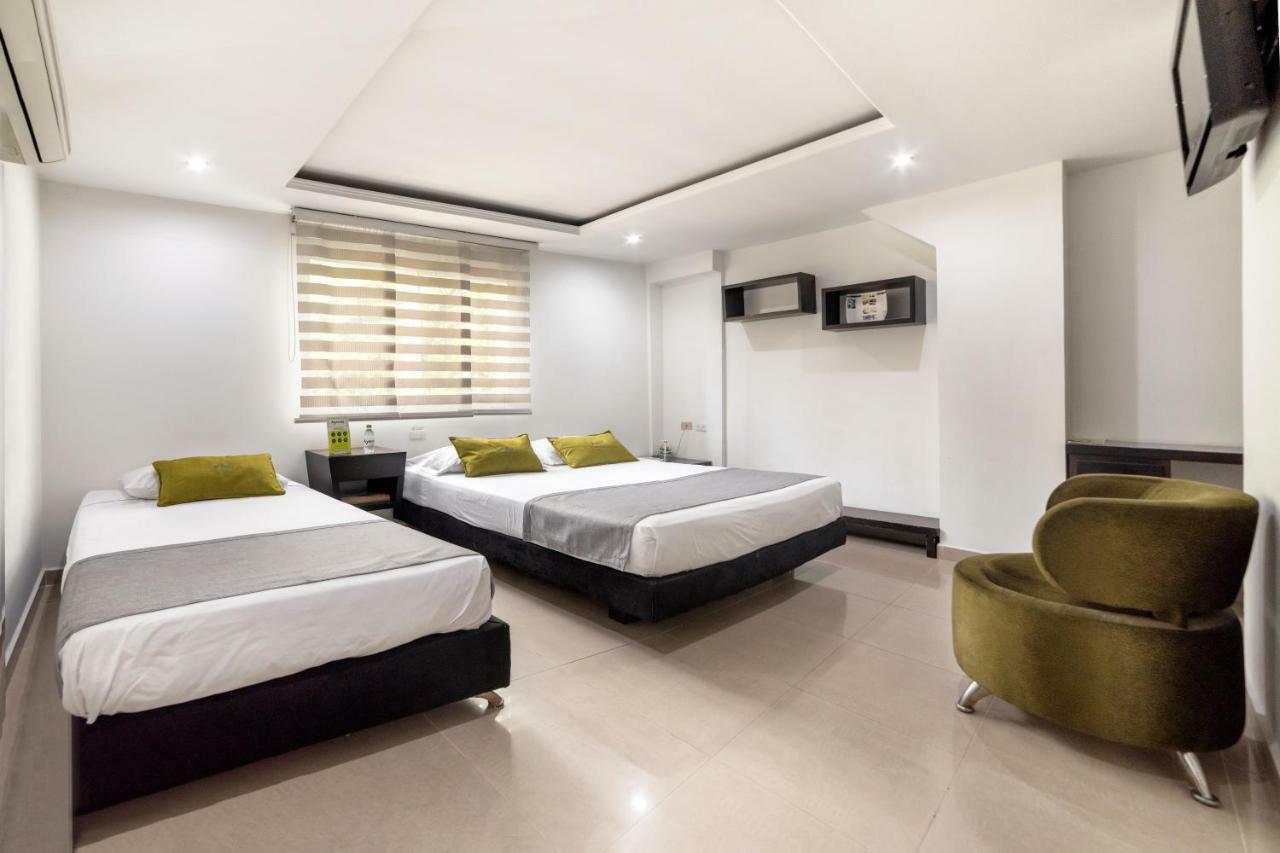 Ayenda 1236 Platinum Plaza Hotel Medellin Bagian luar foto