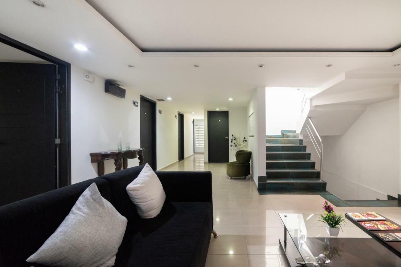 Ayenda 1236 Platinum Plaza Hotel Medellin Bagian luar foto